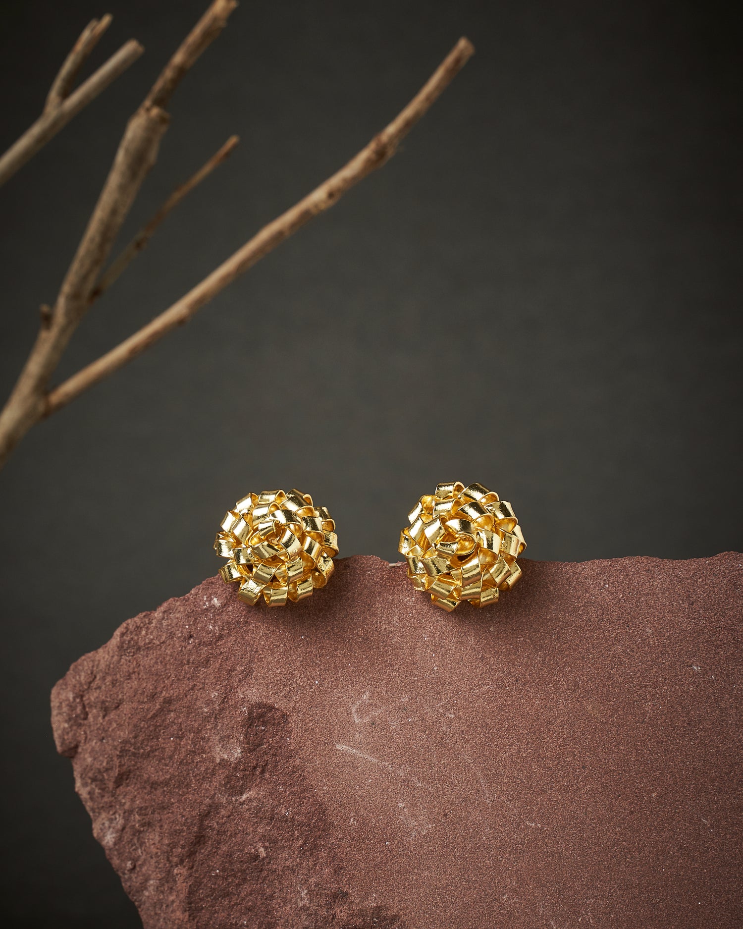 AURORA BLOSSOM EARRING | 18K GOLD PLATED