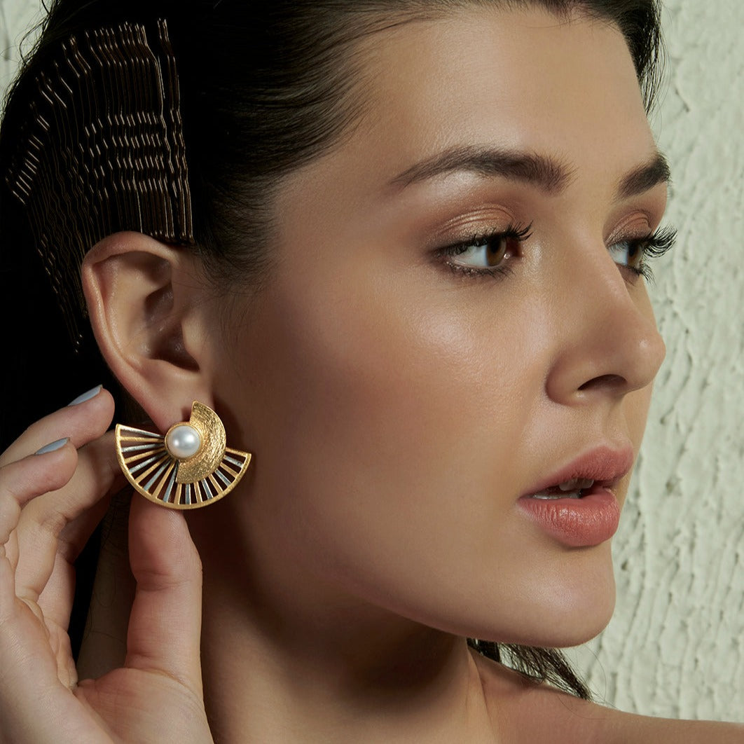 WHISPERING WILLOW EARRINGS | 18K GOLD PLATED