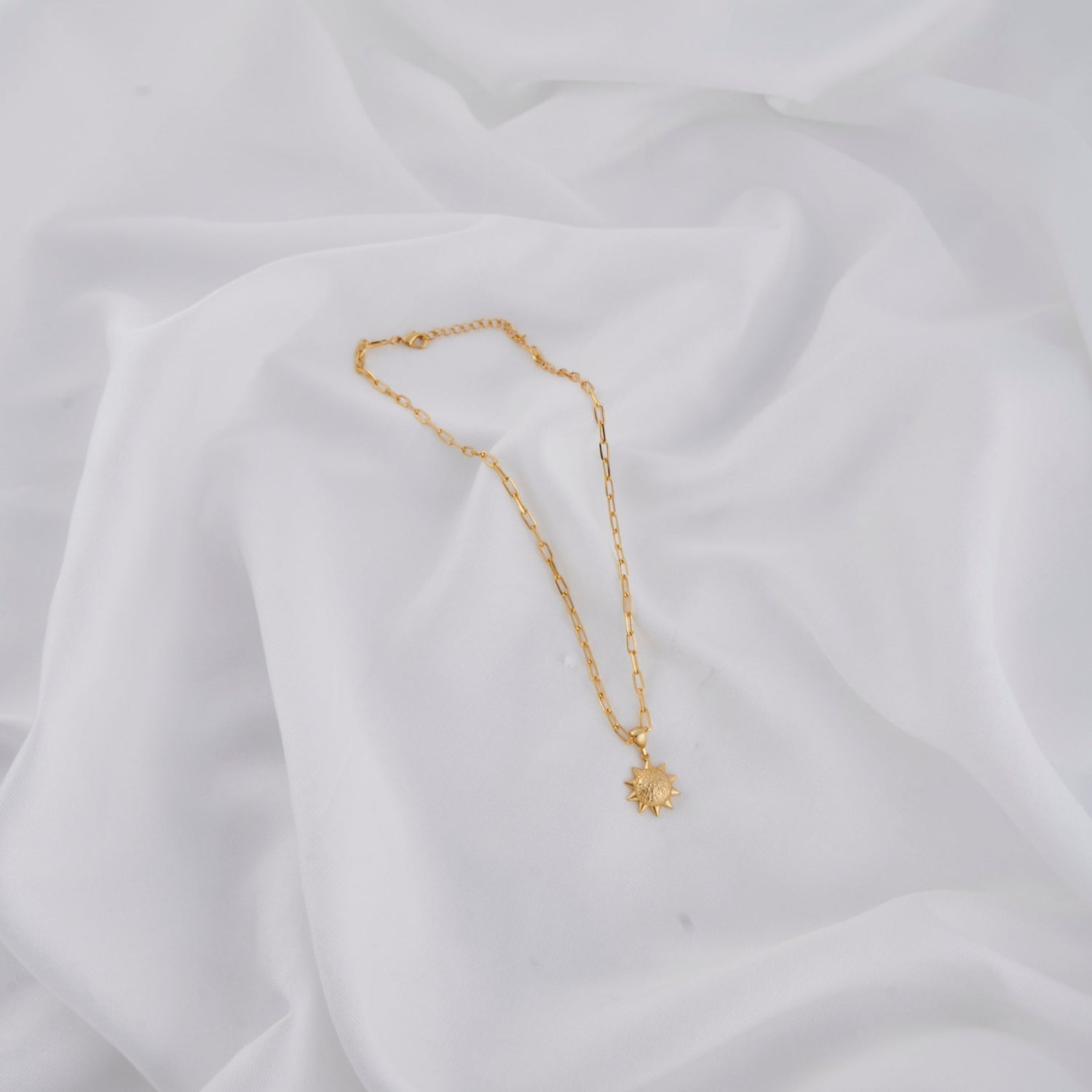 GOLDEN RADIANCE SUN-KISSED NECKLACE | 18K GOLD PLATED